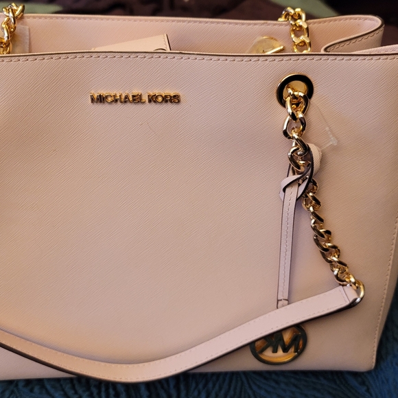 New with tags Michael Kors purse - Picture 1 of 8